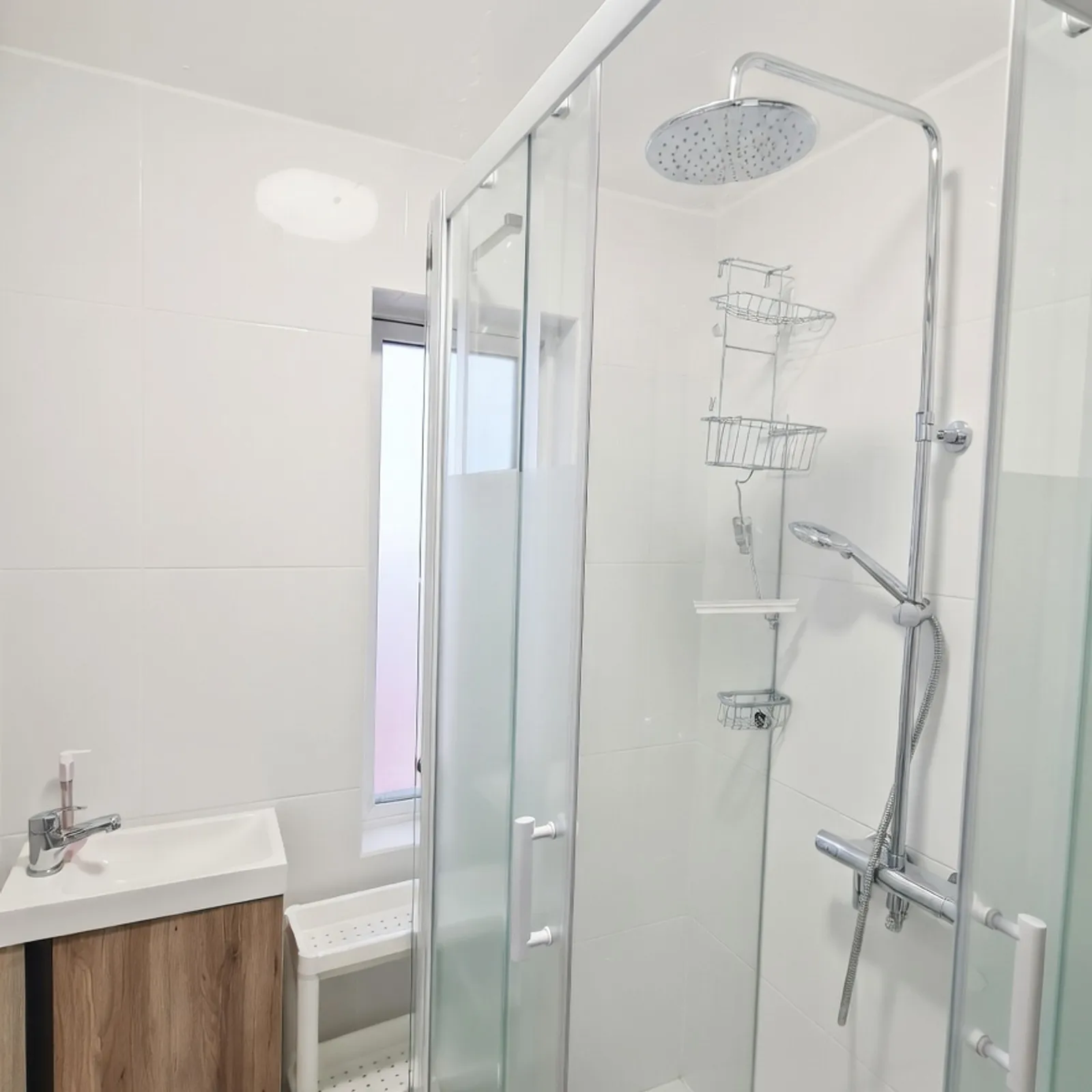 Entire in Drumcondra, Dublin - Image 2
