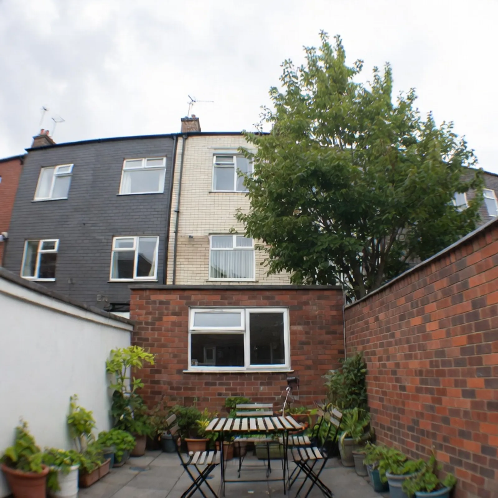Room in Ranelagh, Dublin - Image 4